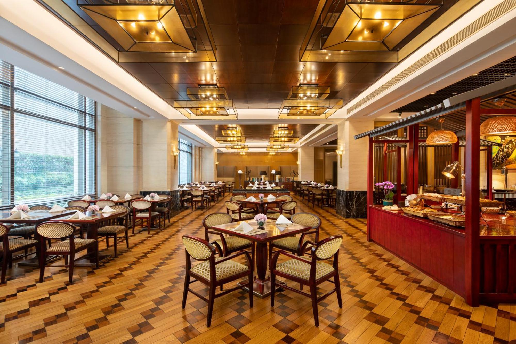 Jin Jiang Hotel 5*